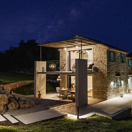 Tatil Evi Natura *